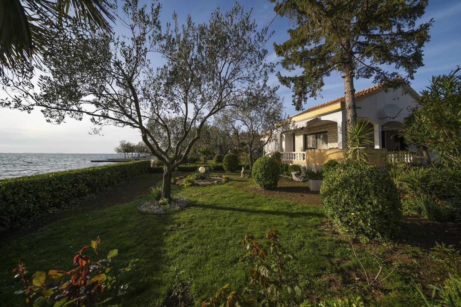House Petar 1 Ferienhaus *